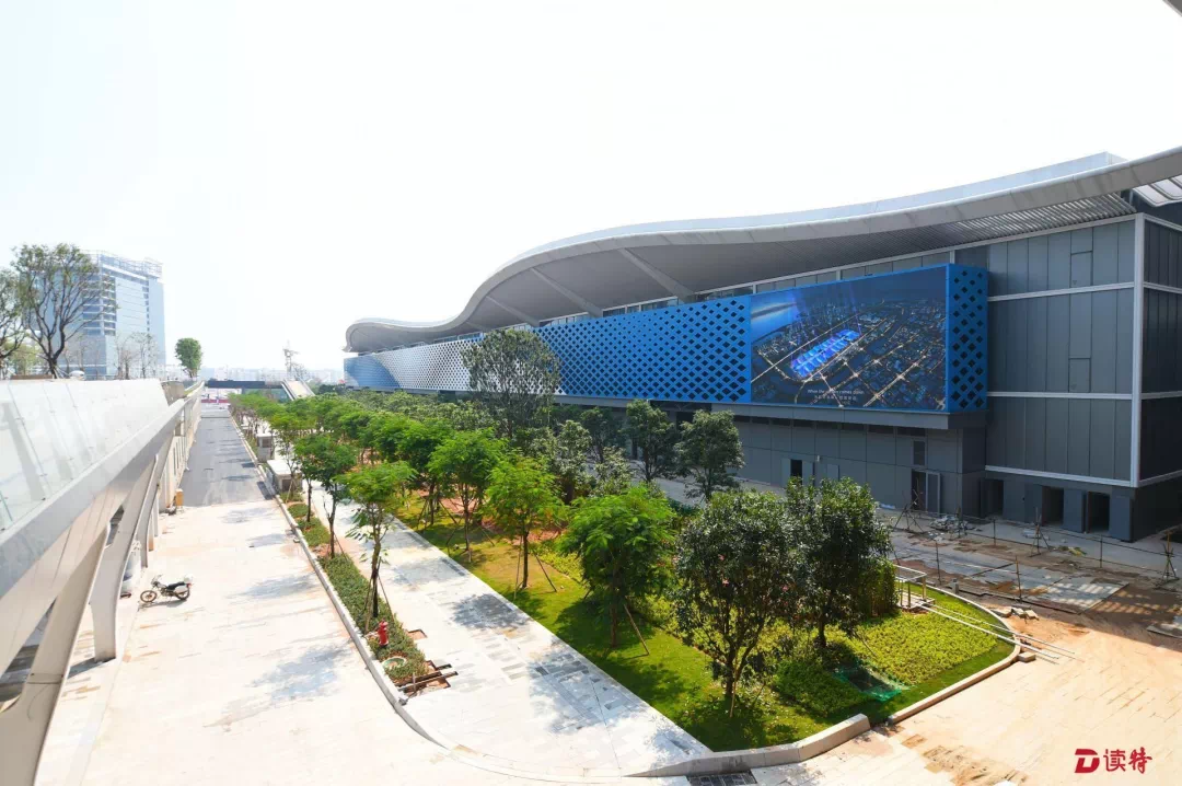 关于社区盾倒计时，武汉三镇今晨队长鼓劲，细节引发关注，信心回归，资深球员宣示担当的信息乐鱼体育入口